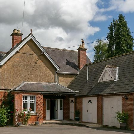 The Garden House Grittleton Bed & Breakfast エクステリア 写真